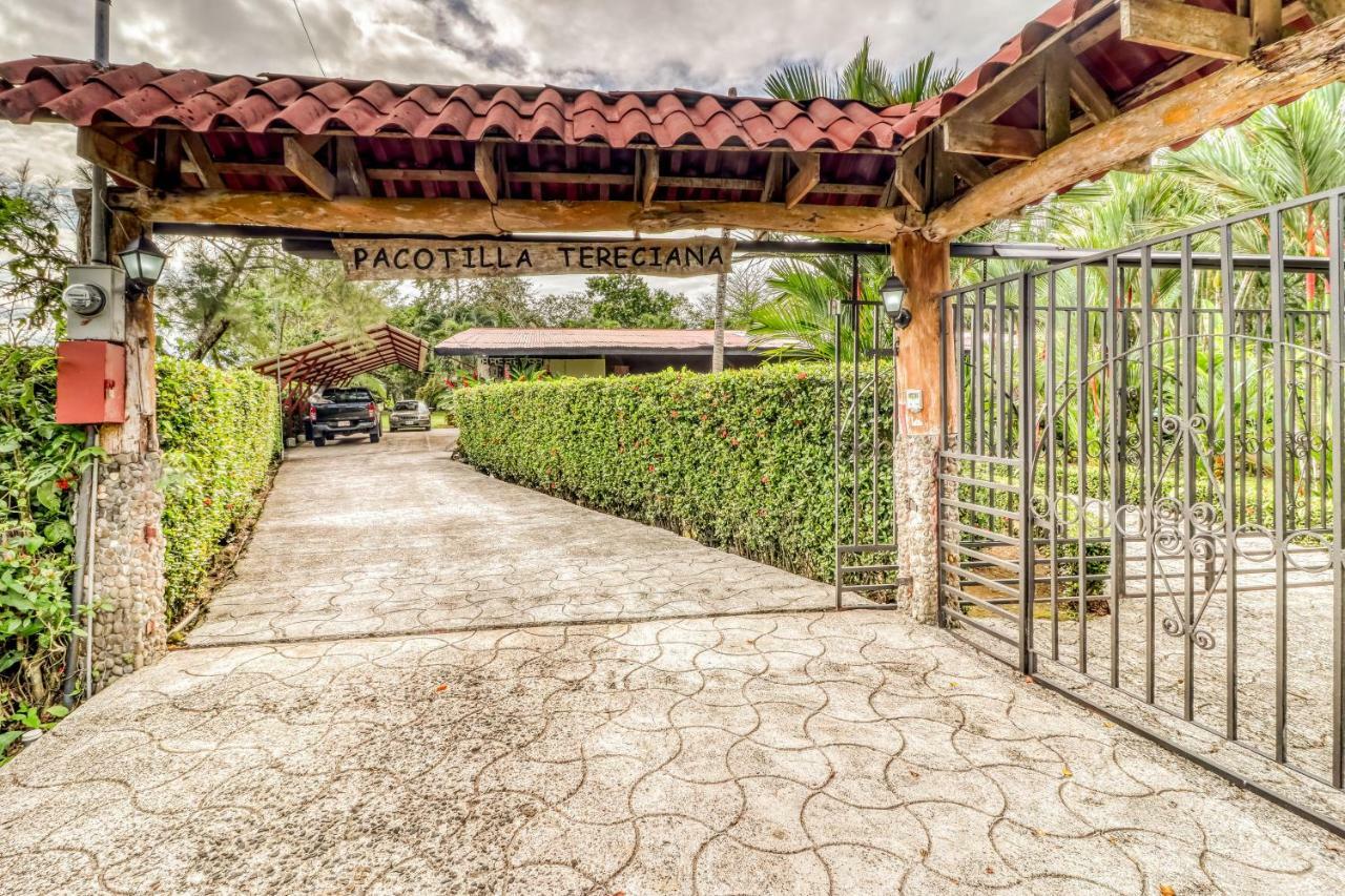 Casa Pacotilla Tereciana La Fortuna Exterior photo